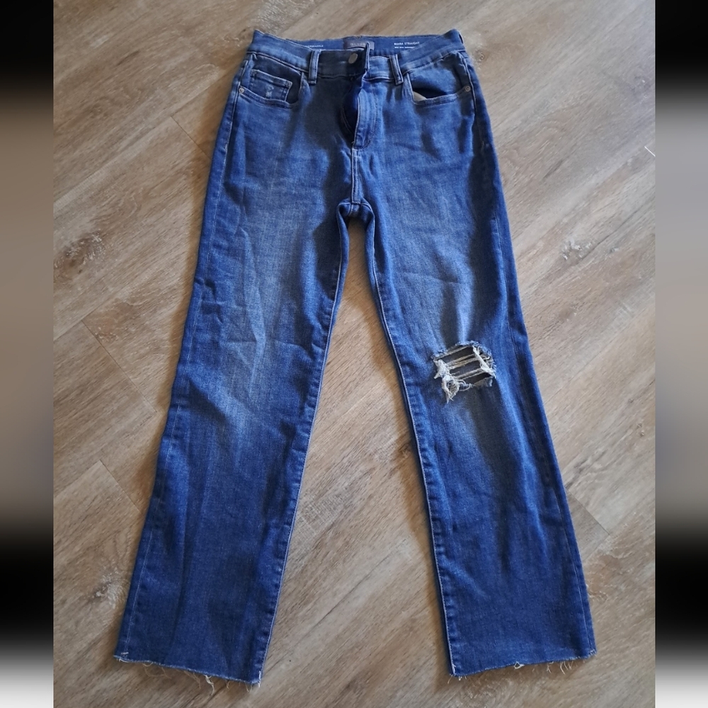 DL1961 Blue Denim Performance Mara Straight Mid Rise Intersculpt Ankle Size 29